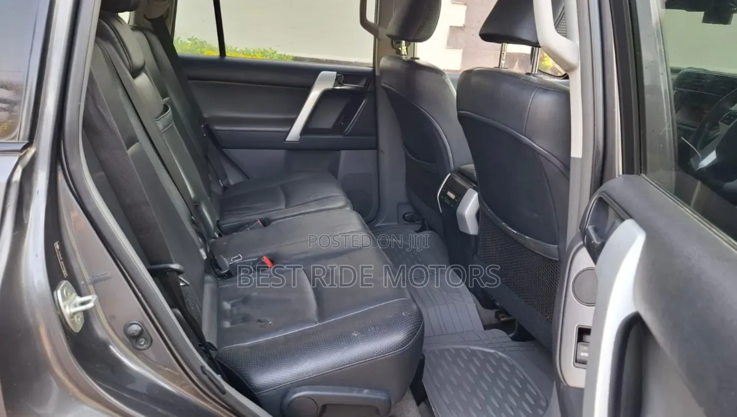 Toyota Land Cruiser Prado 2010 Gray