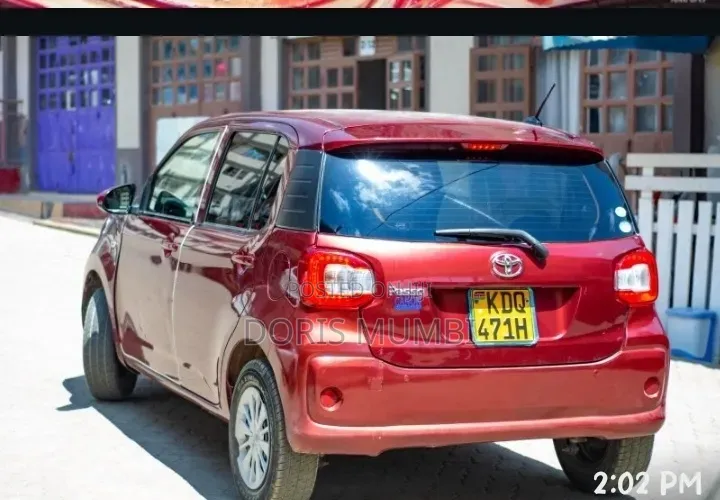 Toyota Passo 2017 Maroon