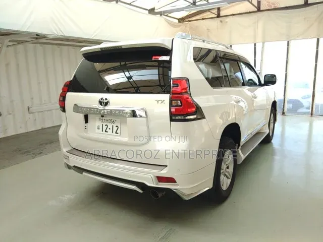 Toyota Land Cruiser Prado 2021 White