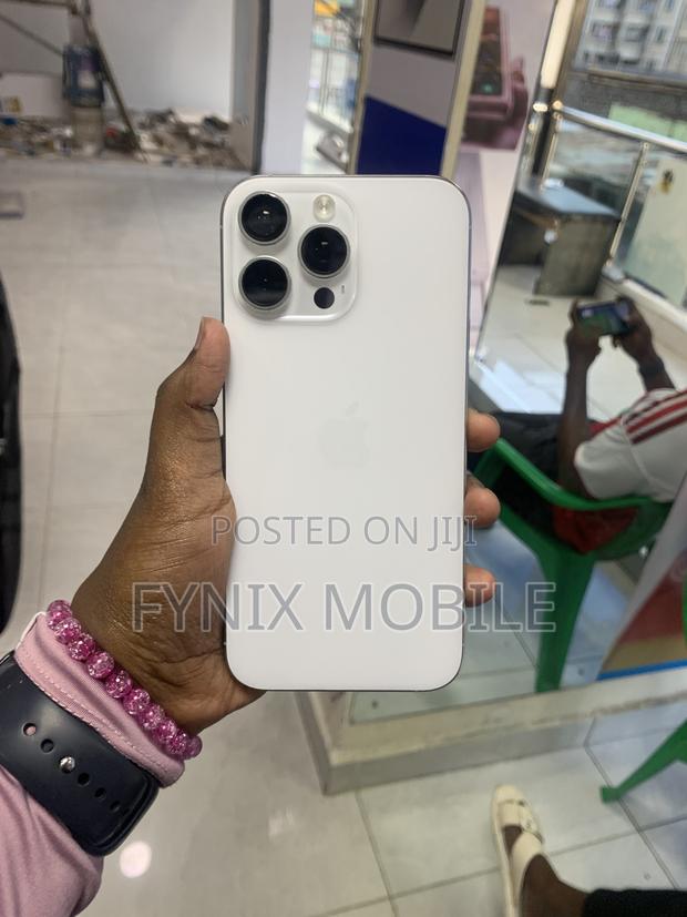Apple iPhone 16 Pro Max 256 GB White