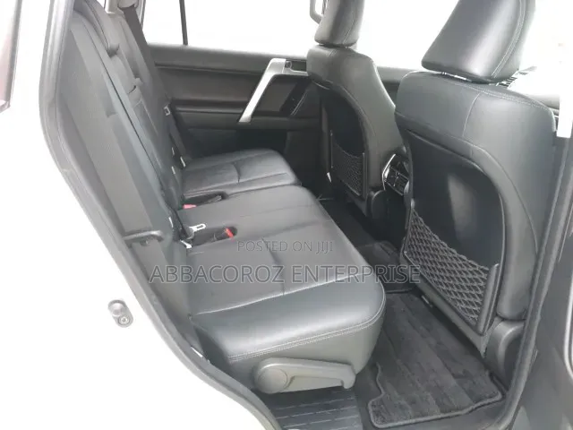 Toyota Land Cruiser Prado 2021 White