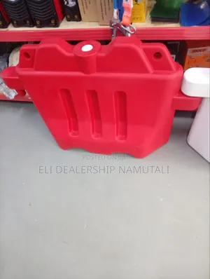 Red & White Plastic Road Barrier – Water Filled Traffic Safety Barrier