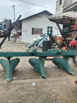 Three (3) Rows Ridger / Bed Maker