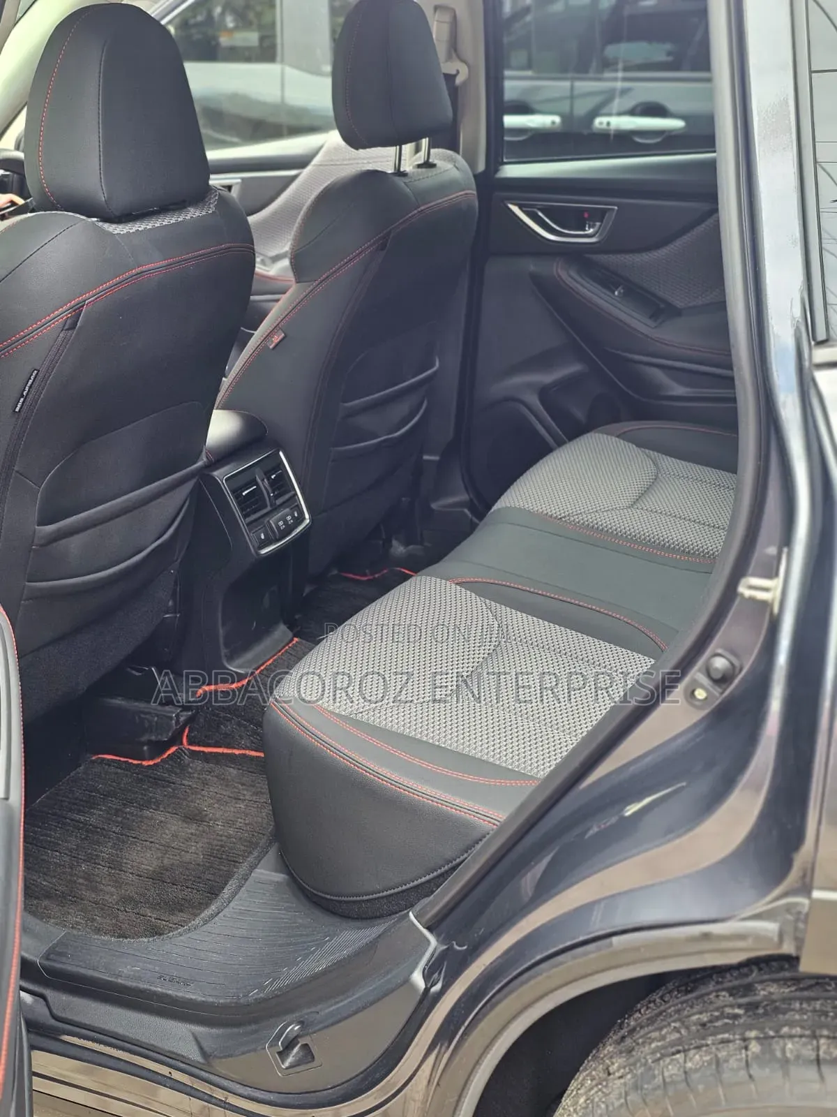 Subaru Forester 2019 Gray