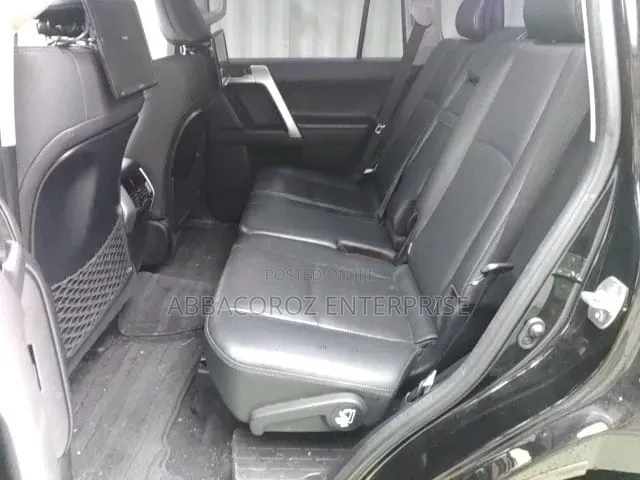 Toyota Land Cruiser Prado 2021 Black