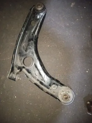 Toyota Ractis Control Arm