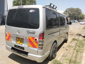 Toyota HiAce 2008 Grey