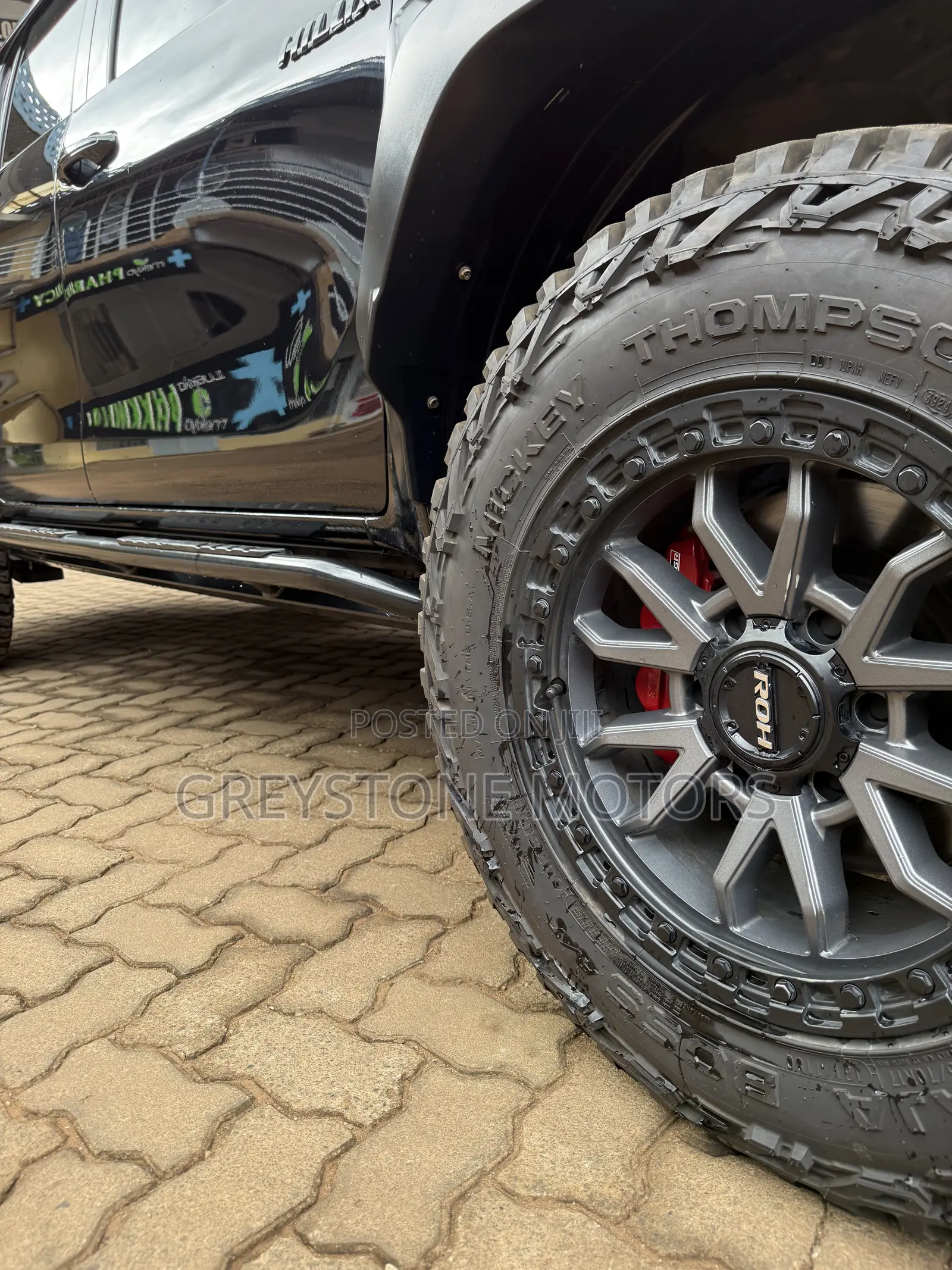 Toyota Hilux 2023 Black