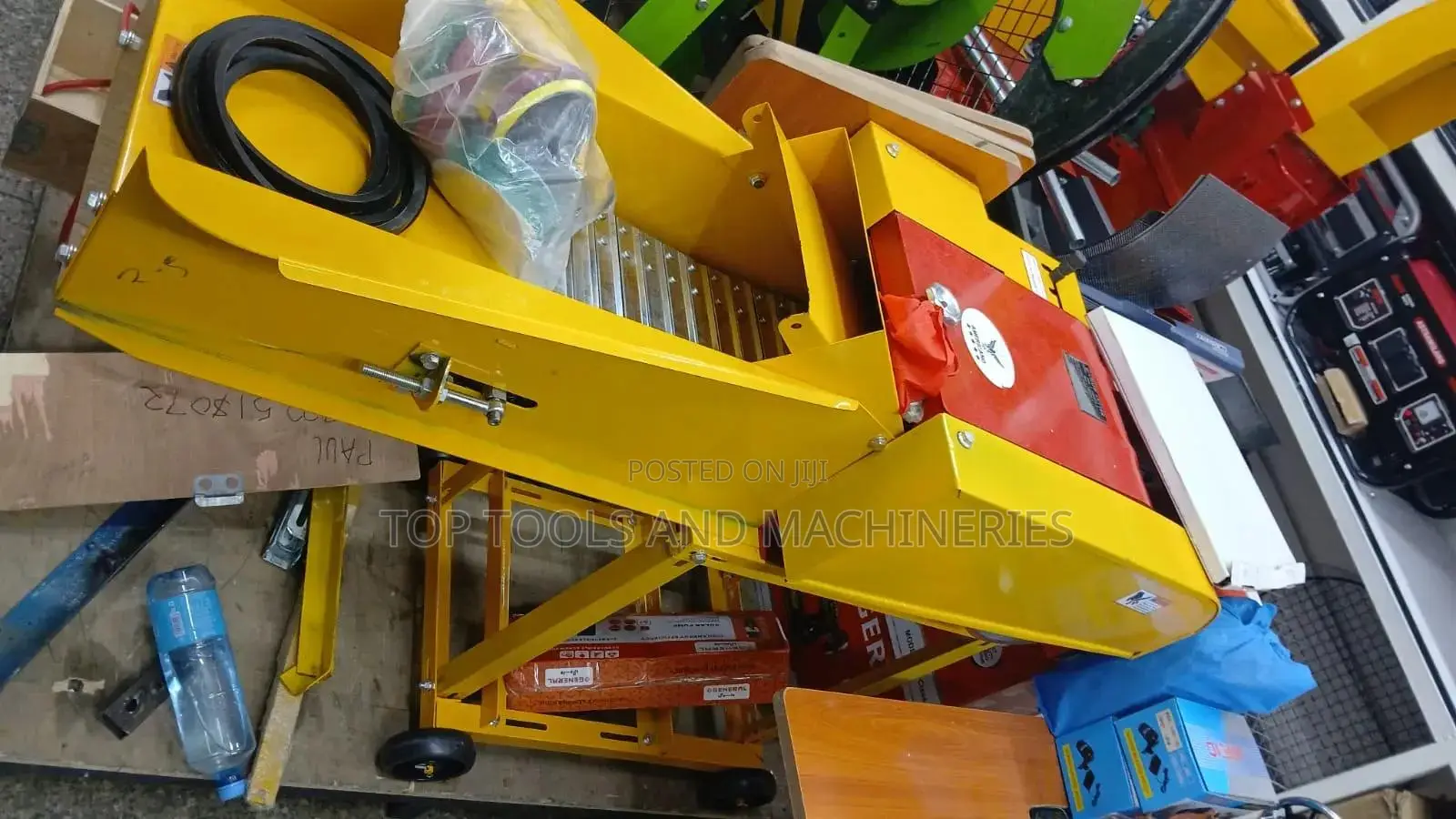 Chopper Feeder With Conveyor