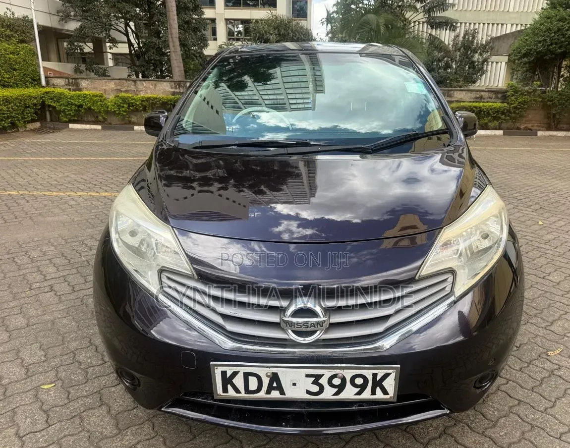 Nissan Note 2013 Purple