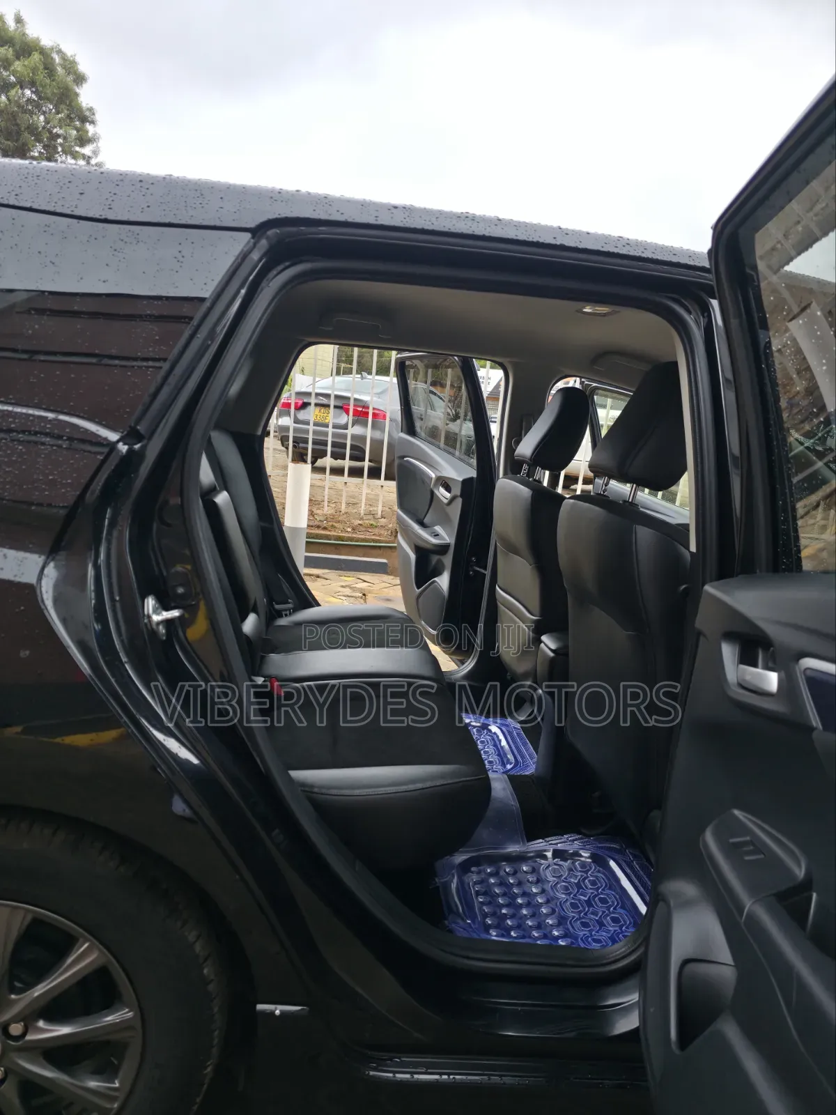 Honda Fit Shuttle 2017 Black