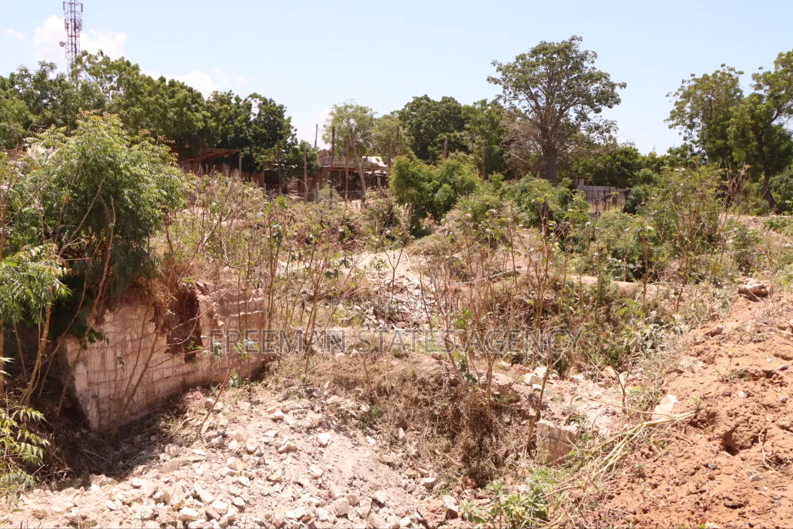 KILIFI BOFA 50x100 PLOT - 5min Walk to the Beach
