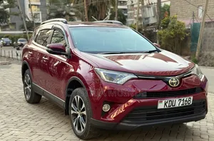 Toyota RAV4 2018 Red