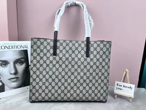 Ladies Large Capacity Tote Bag / Affordable Spacious Tote Bag
