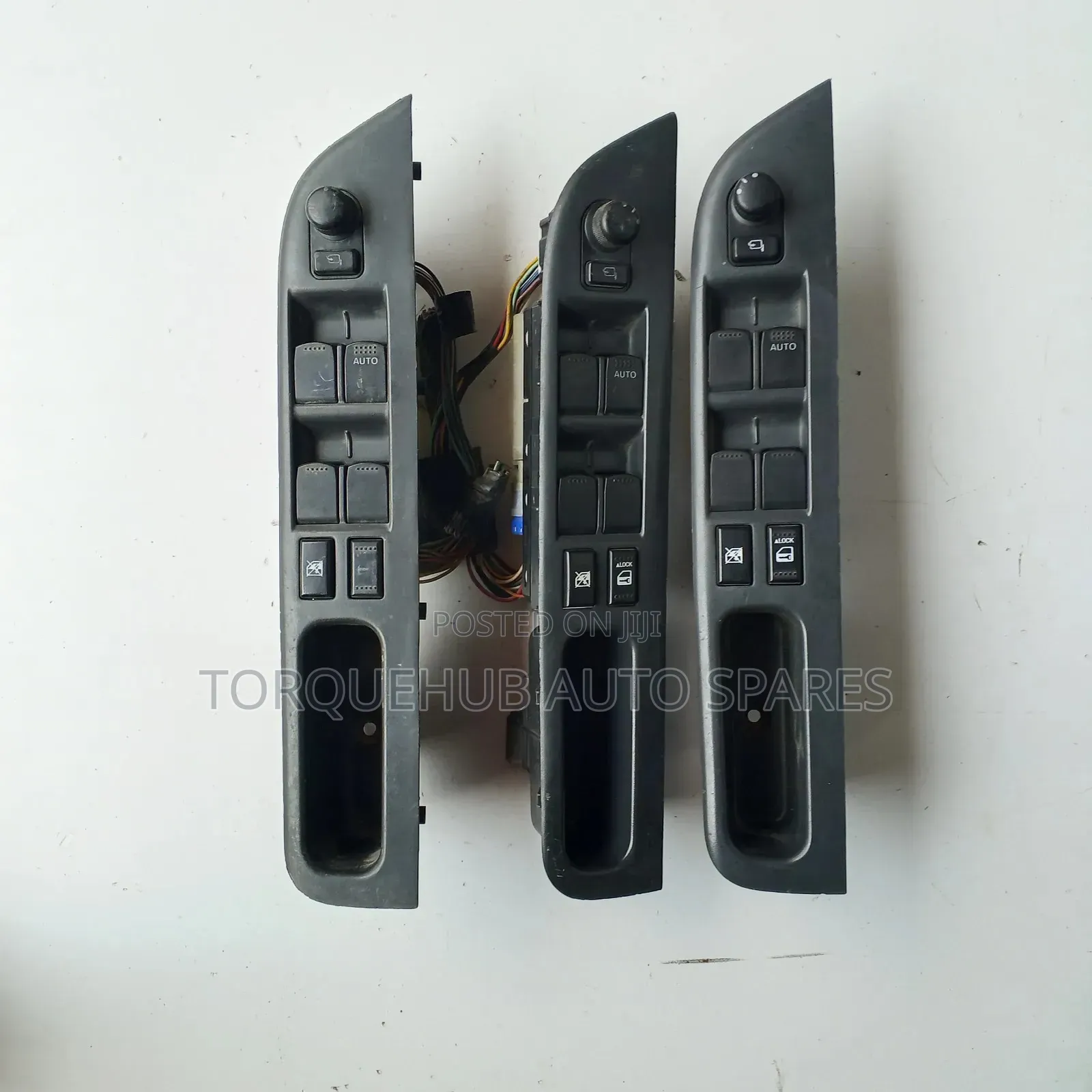 Suzuki Swift Power Window Switch