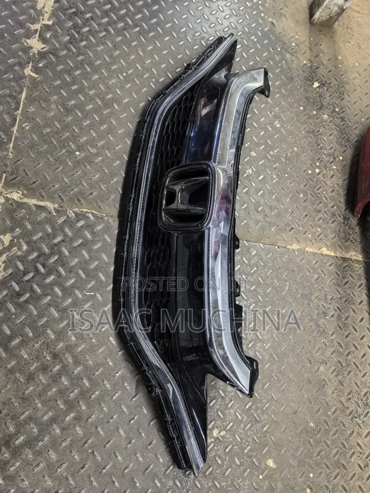 Honda Fit 2018 Grill