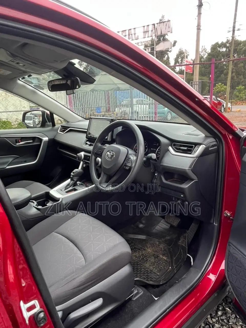 Toyota RAV4 2019 Red