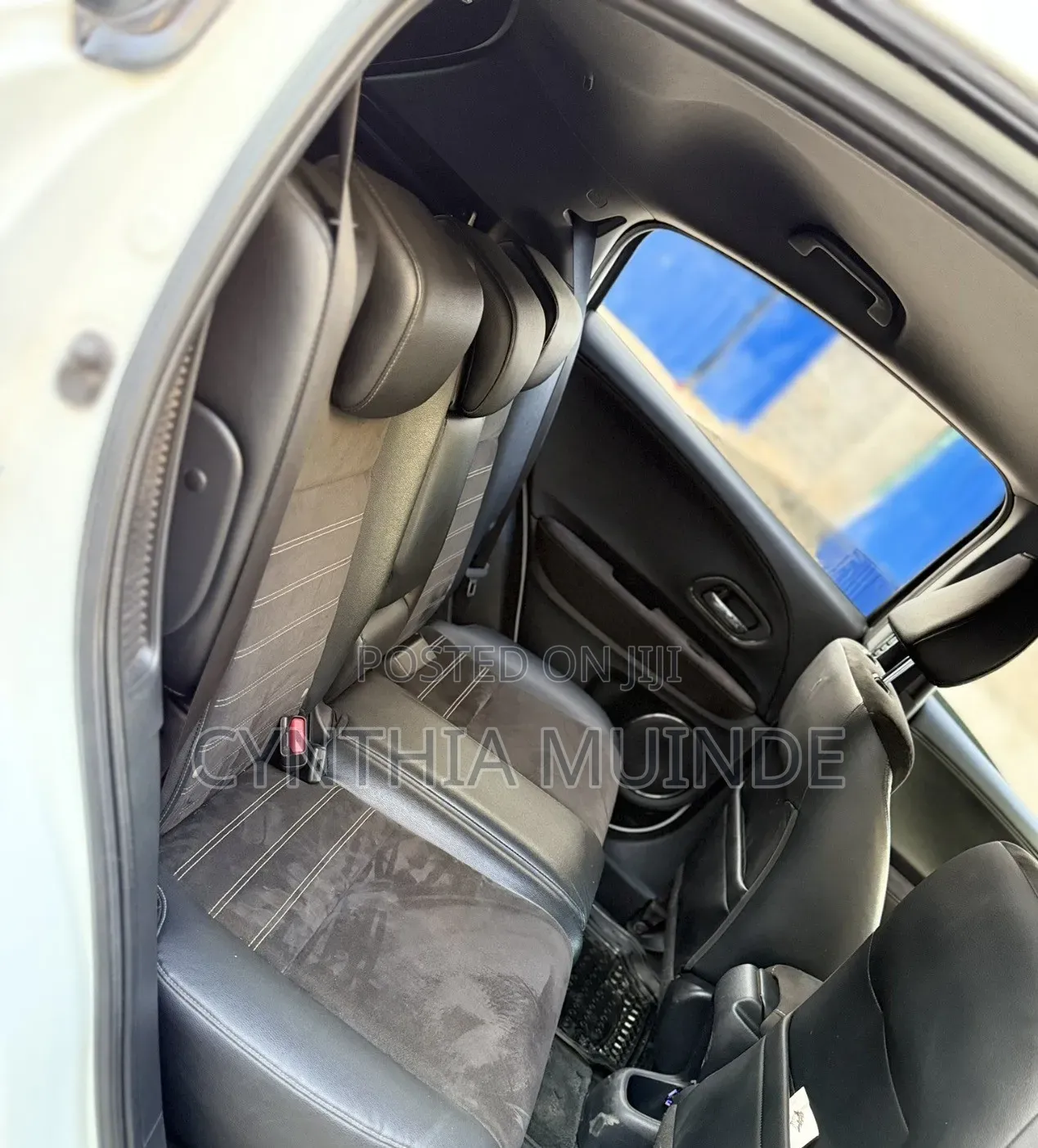Honda Vezel 2018 White