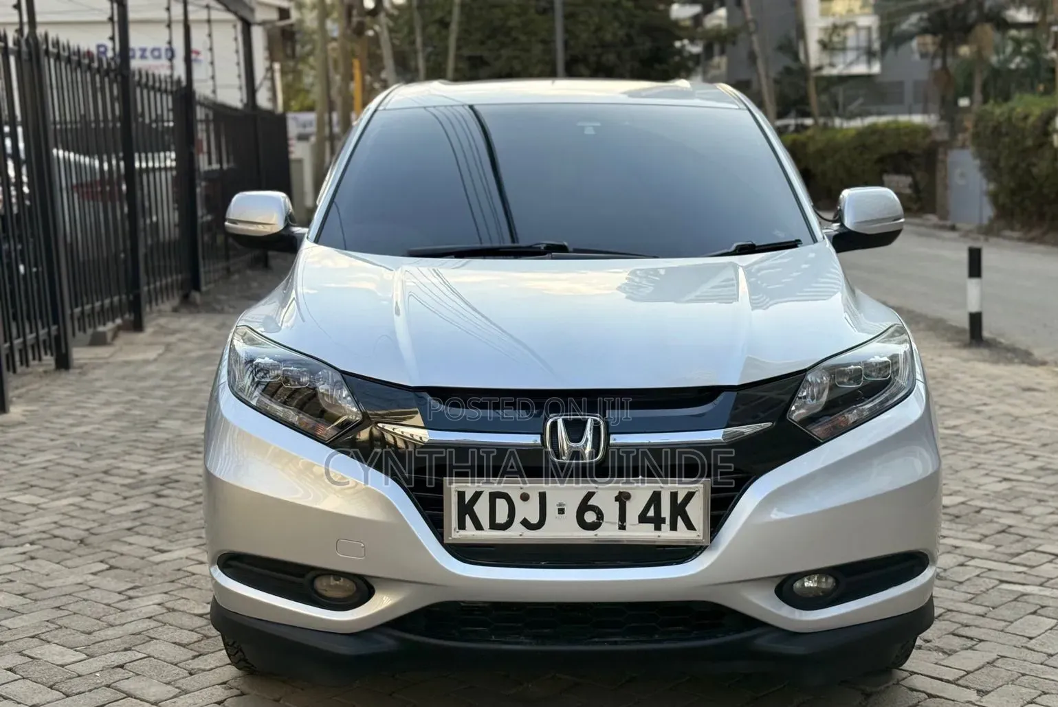 Honda Vezel 2015 Silver