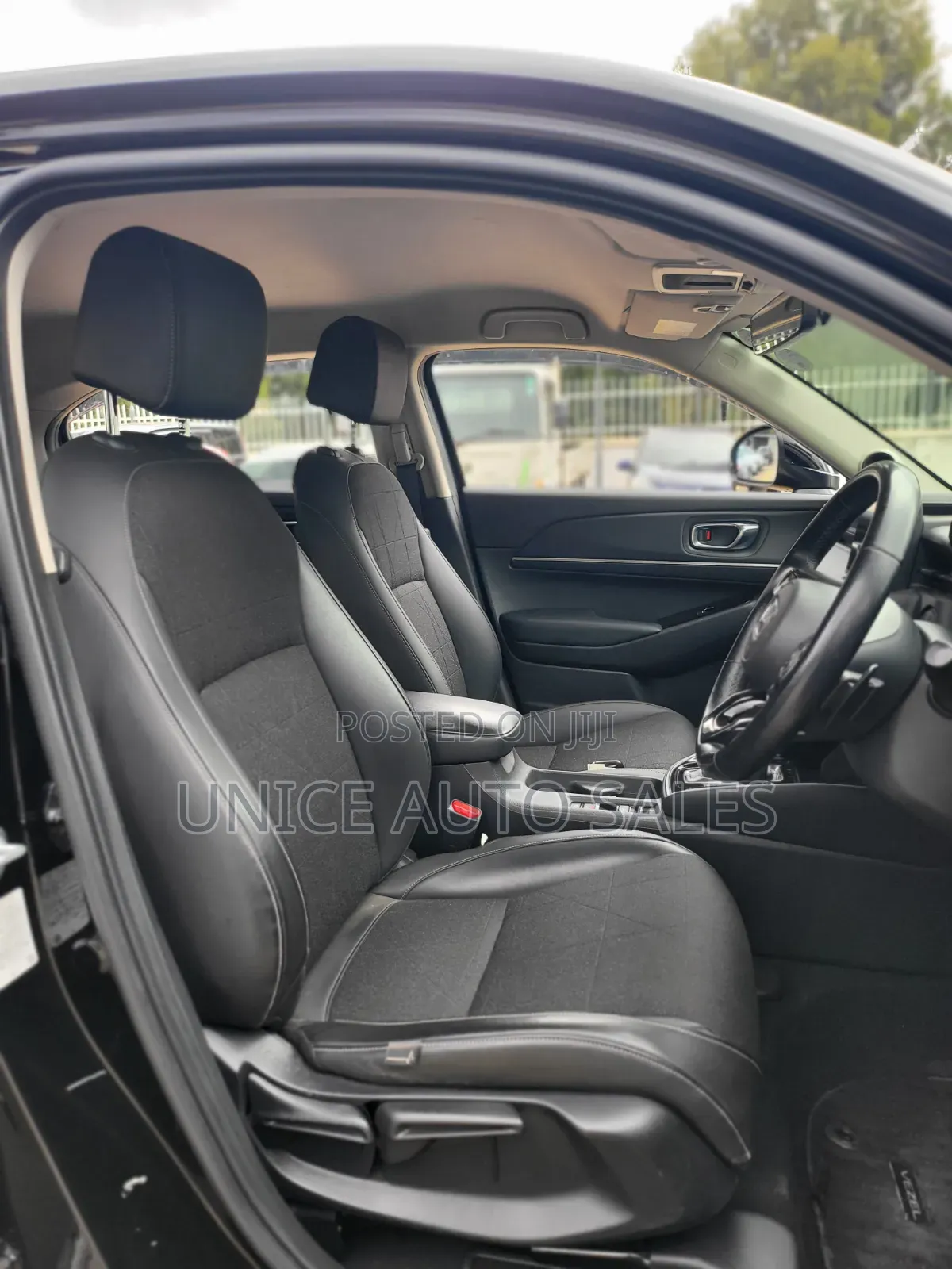 Honda Vezel 2021 Black