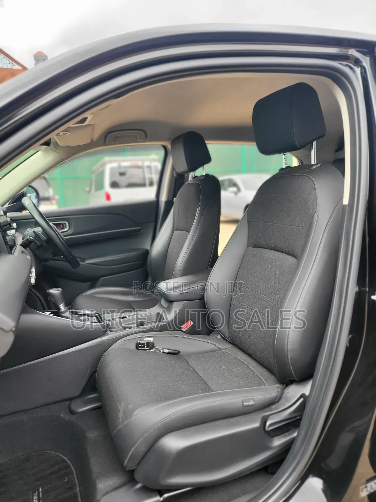 Honda Vezel 2021 Black