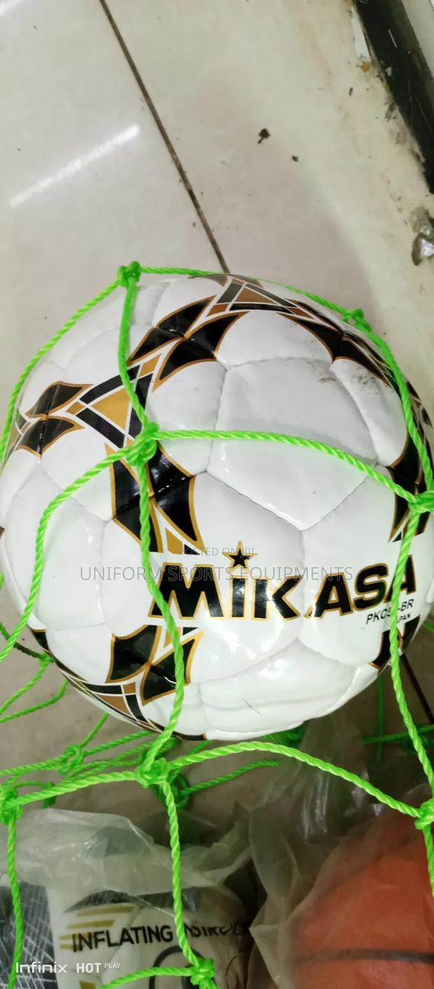 Foot Mikasa Size 5 Brand New
