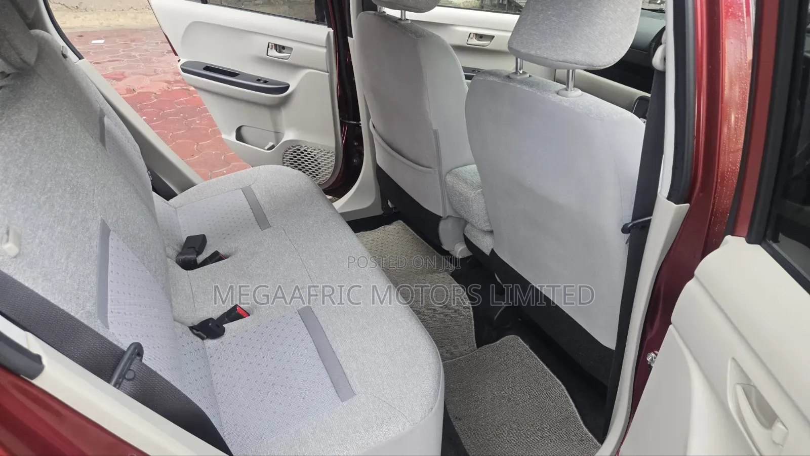 Toyota Passo 2019 Maroon