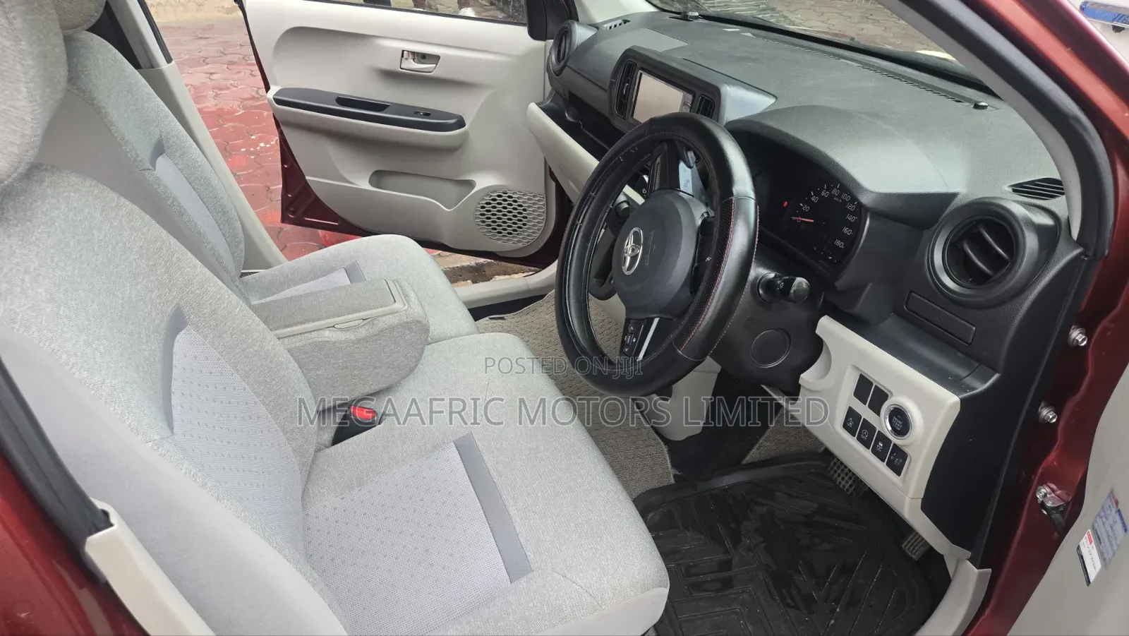 Toyota Passo 2019 Maroon
