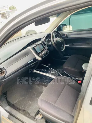 Toyota Corolla Fielder 2015 Silver