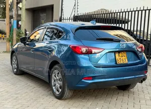 Mazda Axela 2016 Blue