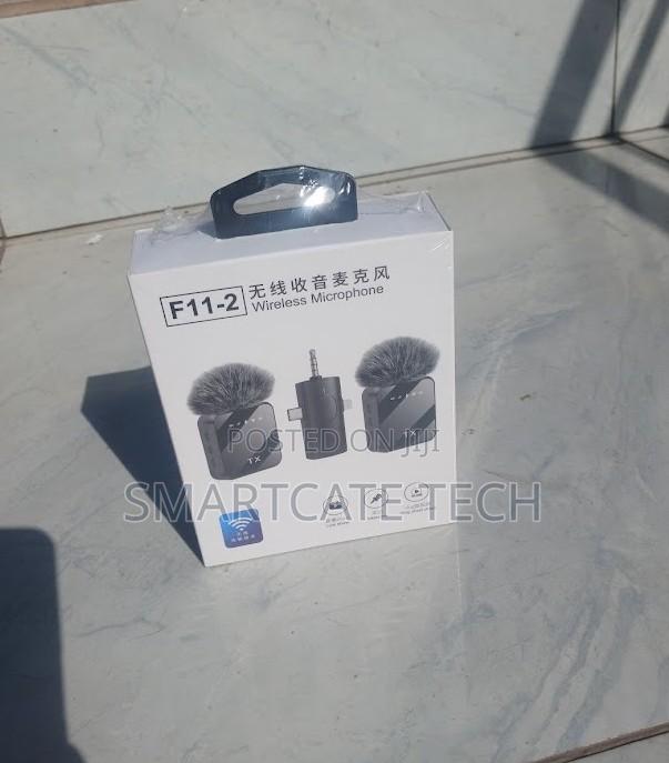 New F11-2 Dual Wireless Microphone for iPhone and Android