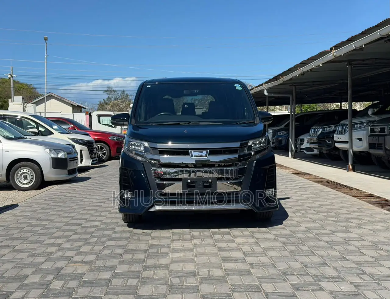 Toyota Noah 2019 Blue