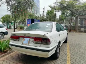 Nissan FB15 2004 White