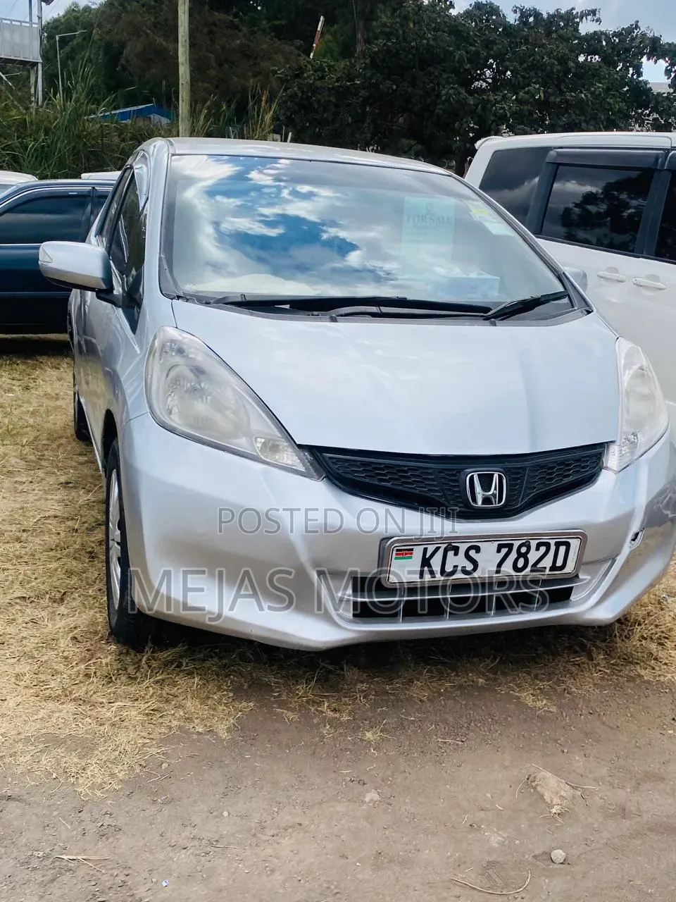 Honda Fit 2011 Silver