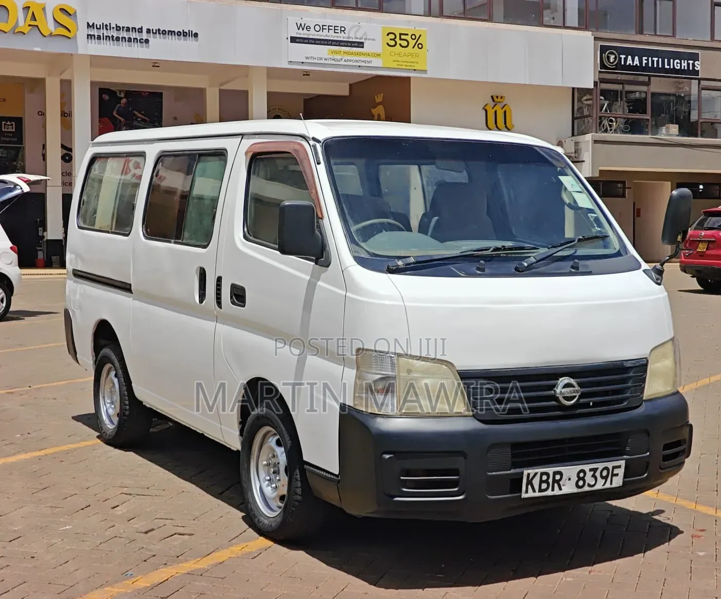 Nissan Caravan (Urvan) 2005 White