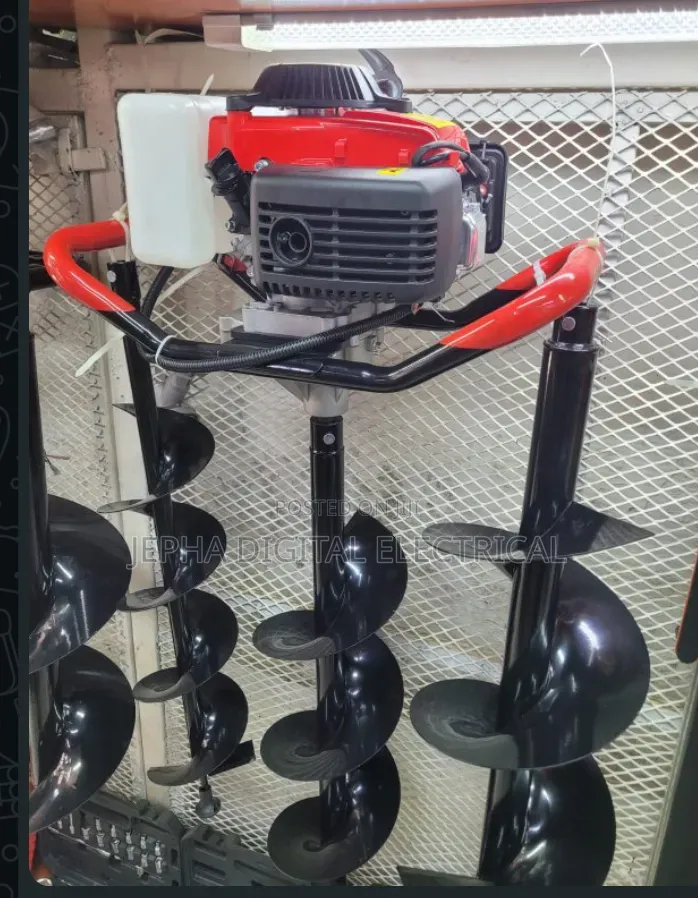 4 Stroke Honda Earth Auger Machine