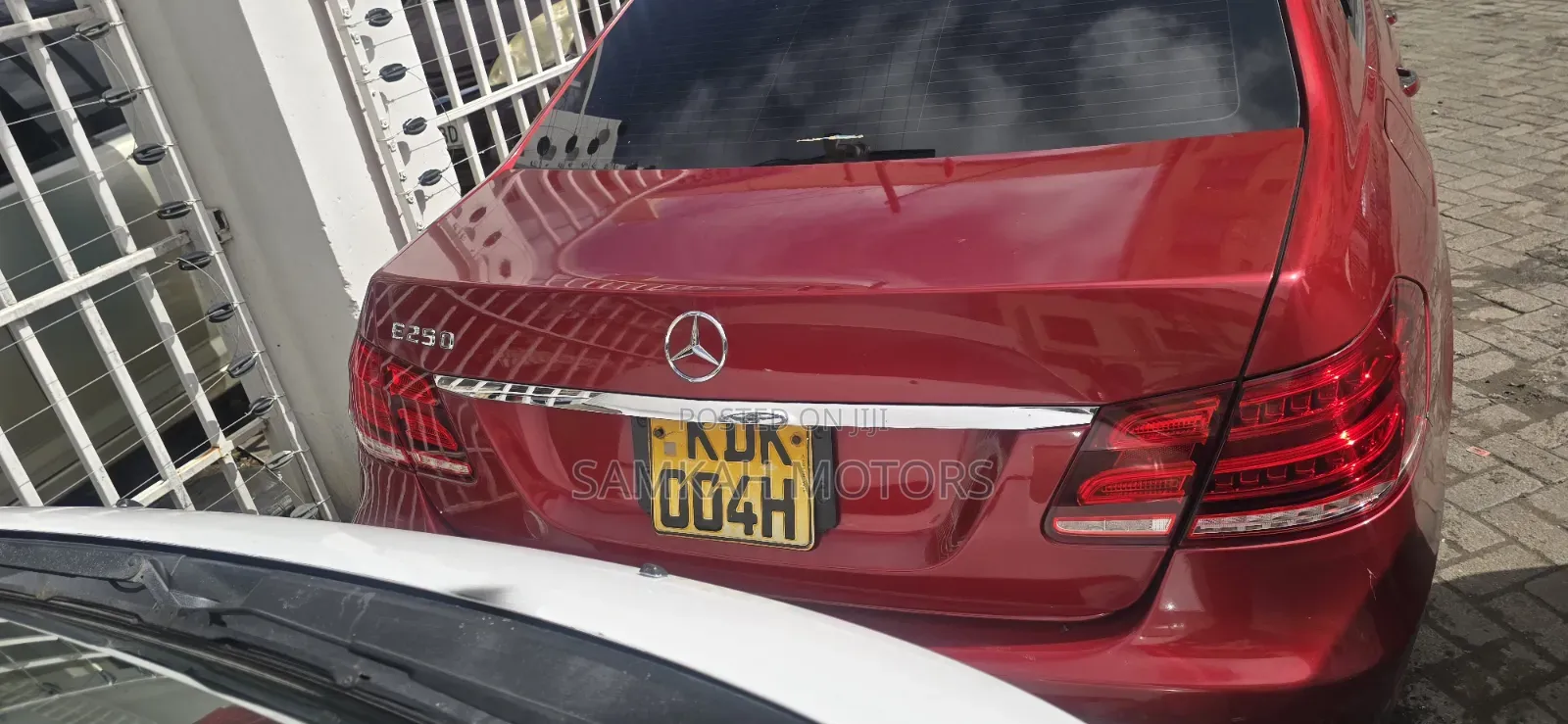 Mercedes-Benz E250 2018 Red