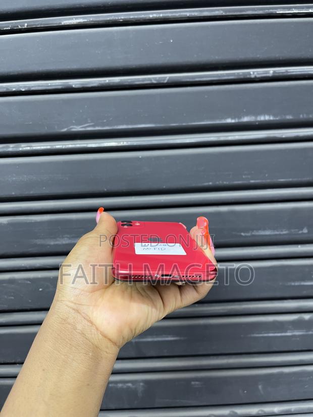 Apple iPhone 11 128 GB Red - thumbnail 2