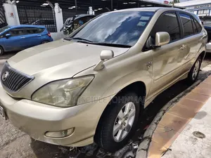 Toyota Harrier 2008 Gold