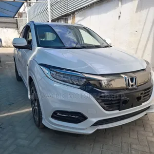 Honda Vezel 2019 White