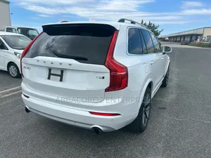 Volvo XC90 2019 Pearl