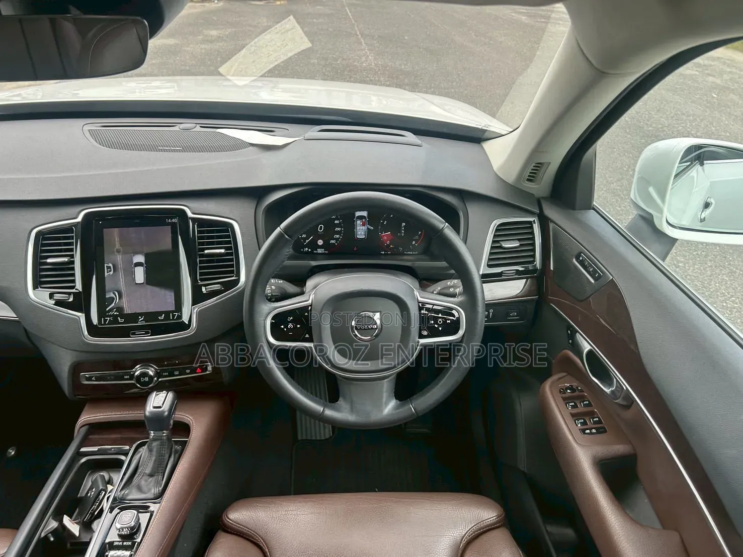 Volvo XC90 2019 Pearl