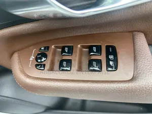 Volvo XC90 2019 Pearl