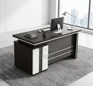 Executive Office Desk : 1.4Metres Compact Desk
