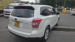 Subaru Forester 2017 White