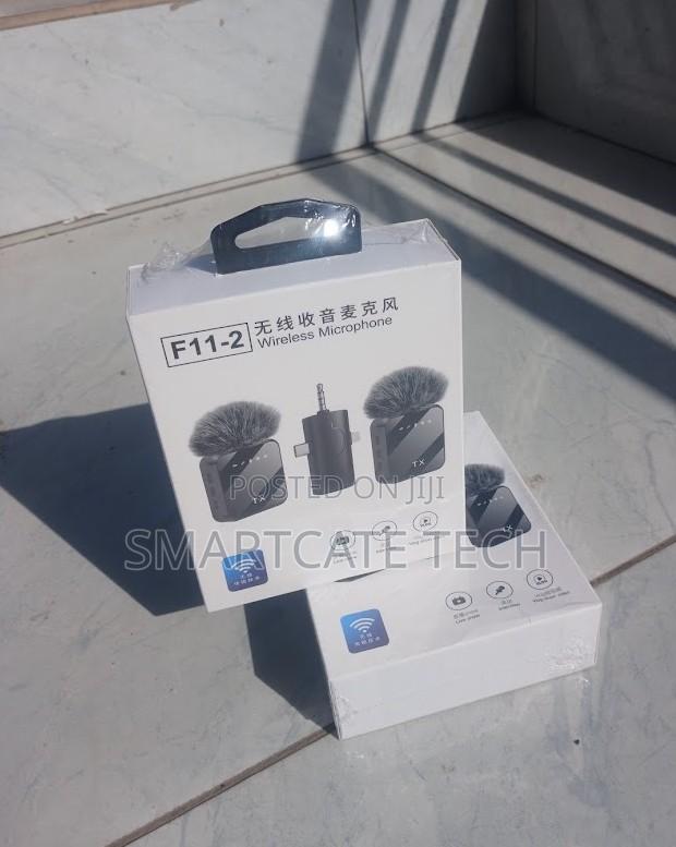F11-2 Wireless Microphone With Noise Reduction
