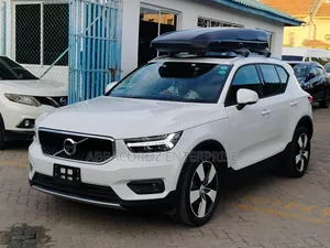 Volvo XC40 2019 White