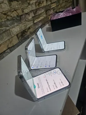 Samsung Galaxy Z Flip6 512 GB Gray