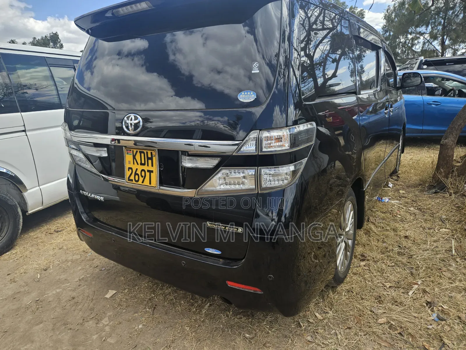 Toyota Vellfire 2014 Black