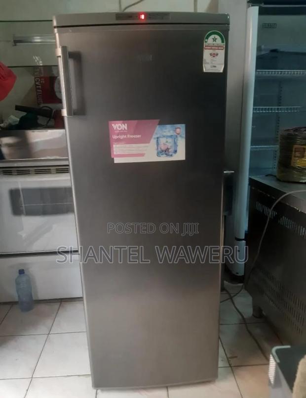 Upright Freezer - thumbnail 2